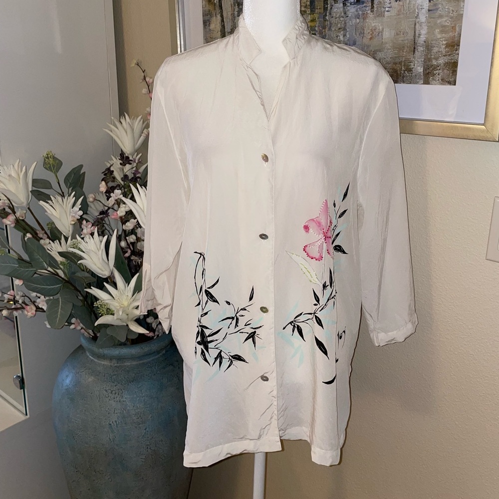 What if ..? 100% silk white-cream tone button down blouse - Picture 4 of 16